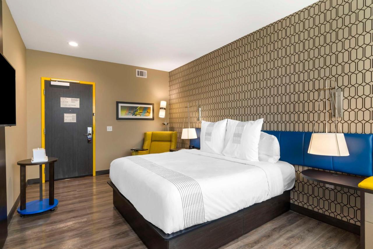 Glo Best Western Pooler - Savannah Airport Hotel ภายนอก รูปภาพ