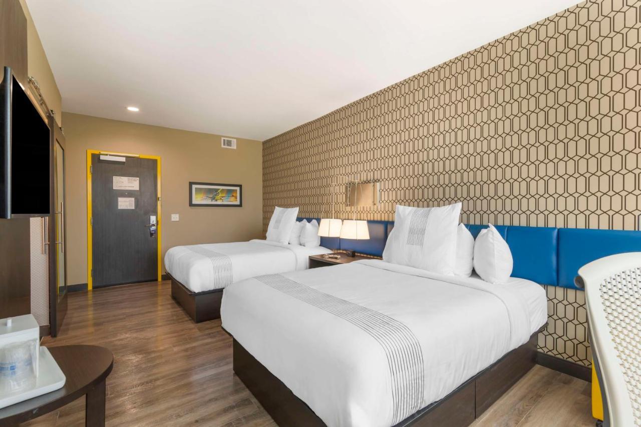 Glo Best Western Pooler - Savannah Airport Hotel ภายนอก รูปภาพ